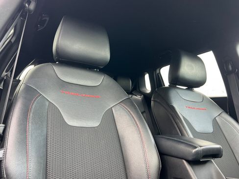 Used 2024 Jeep Compass Trailhawk image 20