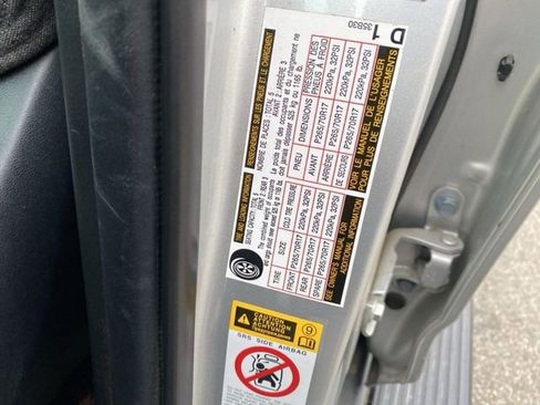 Used 2017 Toyota 4Runner SR5 image 24