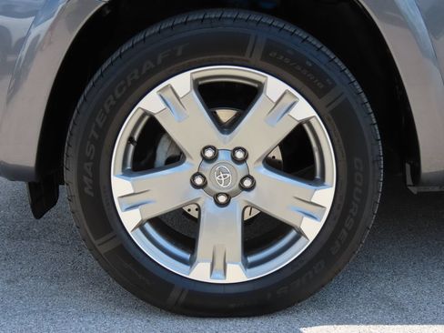 Used 2011 Toyota RAV4 Sport w/ Sport Extra Value Pkg AWD/4WD image 15