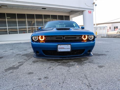 Used 2023 Dodge Challenger GT image 8