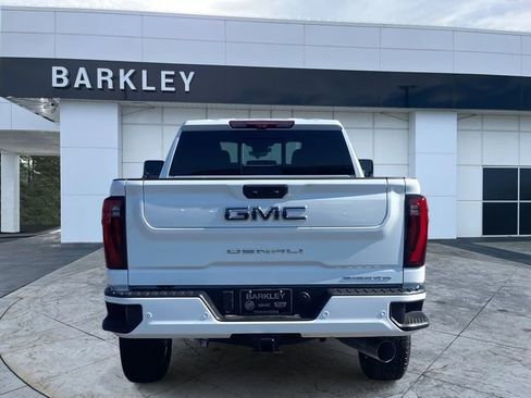 New 2026 GMC Sierra 2500 Denali Ultimate AWD/4WD image 4