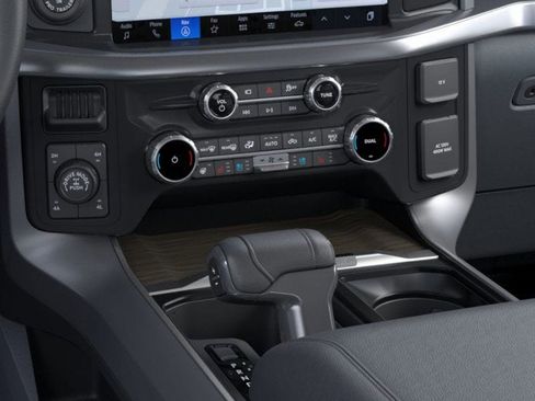 New 2025 Ford F150 Lariat w/ Equipment Group 501A Mid image 15