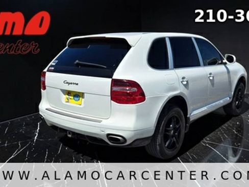 Used 2008 Porsche Cayenne AWD/4WD image 5