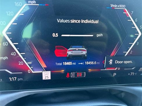 Used 2024 BMW M440i Convertible w/ Premium Package image 16