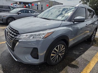 Used 2023 Nissan Kicks SV