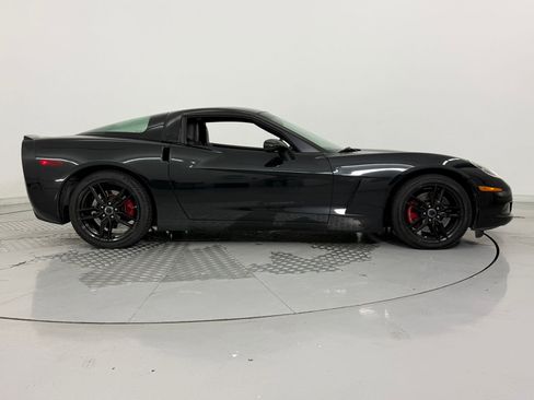 Used 2012 Chevrolet Corvette w/ 3LT Preferred Equipment Group image 8