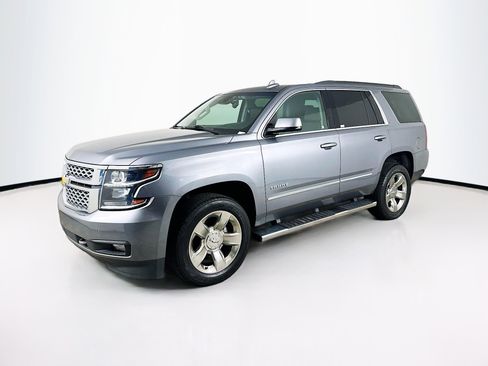 Used 2018 Chevrolet Tahoe LT w/ LT Signature Package image 3