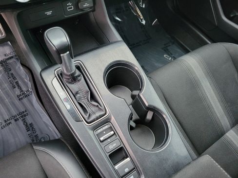 Used 2022 Honda Civic Sport image 26