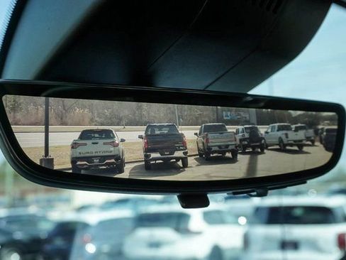 Used 2022 GMC Sierra 1500 Denali w/ Technology Package image 29