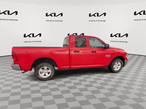 Used 2024 RAM 1500 Classic SLT AWD/4WD image 9