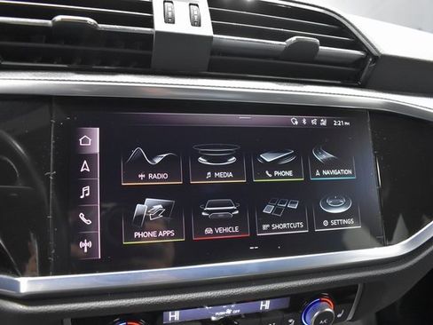 Used 2020 Audi Q3 2.0T Prestige image 20