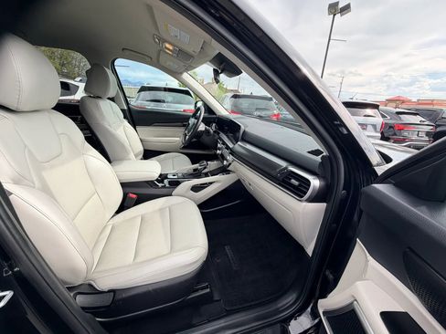 Used 2024 Kia Telluride S AWD/4WD image 22