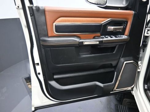 Used 2020 RAM 3500 Limited image 12