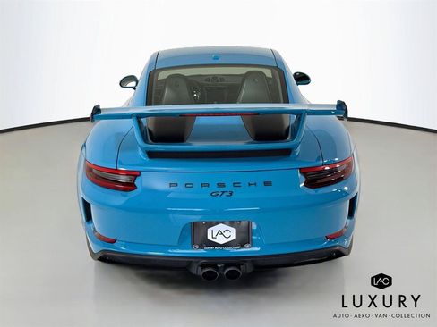 Used 2018 Porsche 911 GT3 w/ Sport Chrono Package RWD image 7