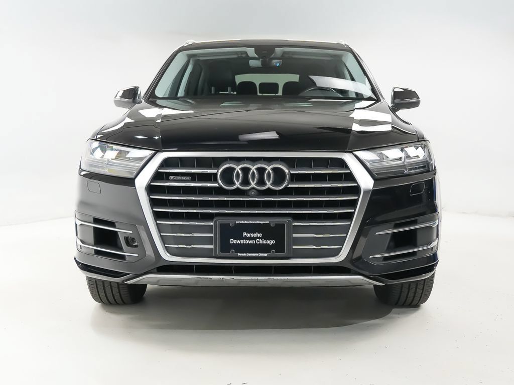 Used 2017 Audi Q7 3.0T Premium Plus w/ Premium Plus Package AWD/4WD image 6
