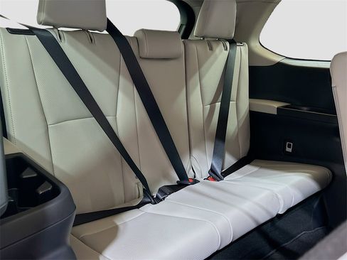 New 2026 Toyota Grand Highlander Limited image 28