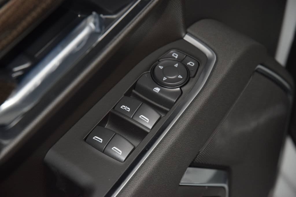 New 2026 Chevrolet Silverado 1500 RST w/ Z71 Off-Road Package AWD/4WD image 47