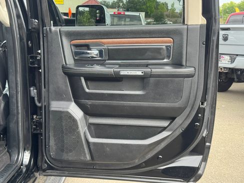 Used 2014 RAM 3500 Laramie w/ Black Appearance Group AWD/4WD image 16