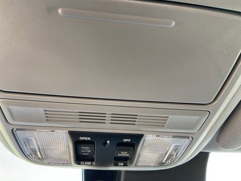 Used 2022 Honda Pilot Special Edition image 44