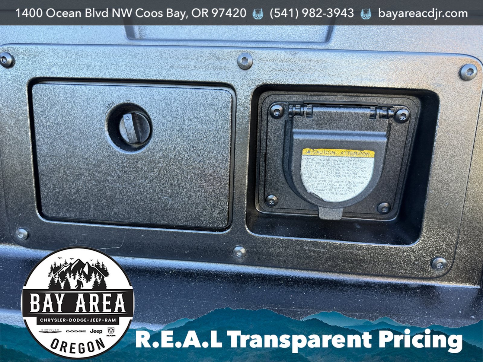 Used 2015 Toyota Tacoma PreRunner w/ TRD Sport Package RWD image 24