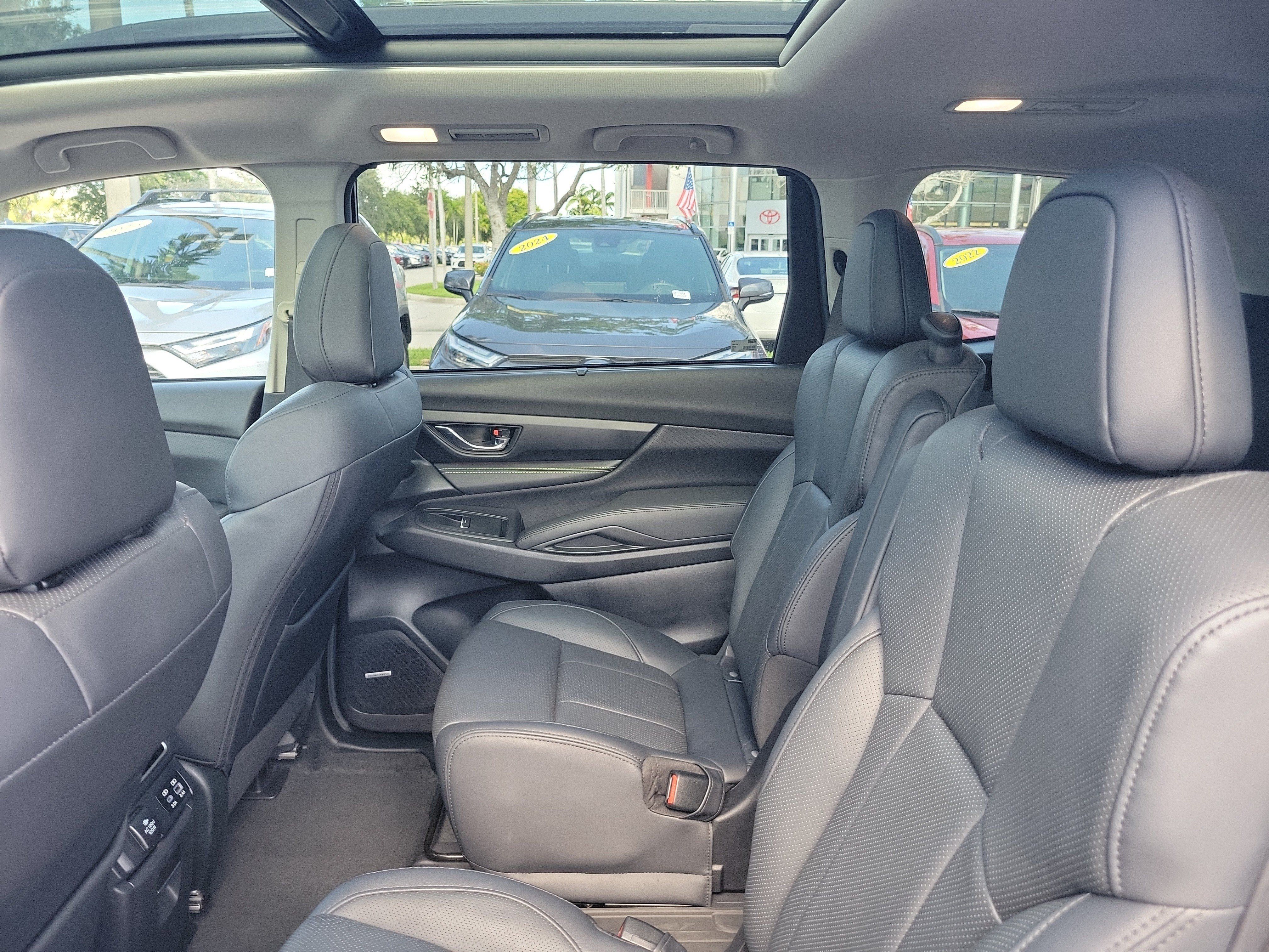 Used 2025 Subaru Ascent Bronze Edition AWD/4WD image 18