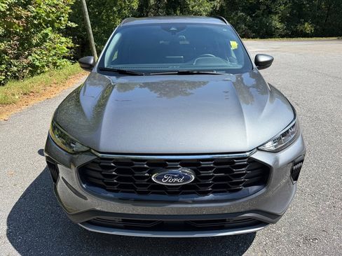 Used 2025 Ford Escape ST-Line AWD/4WD image 3
