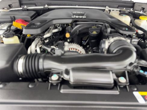 Used 2021 Jeep Gladiator Rubicon image 76