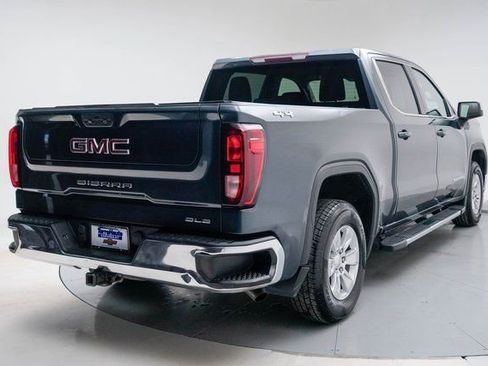 Used 2022 GMC Sierra 1500 SLE image 6