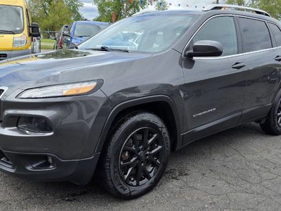 Used 2018 Jeep Cherokee Latitude Plus w/ Cold Weather Group
