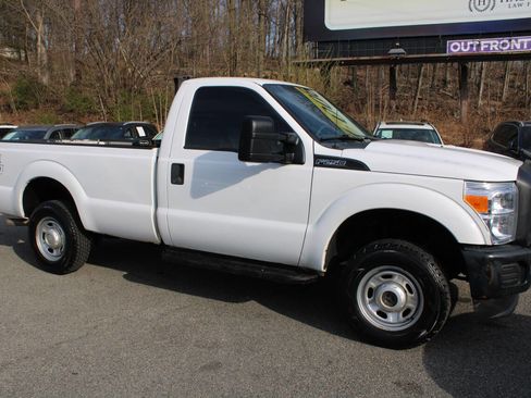 Used 2015 Ford F250 XL image 5