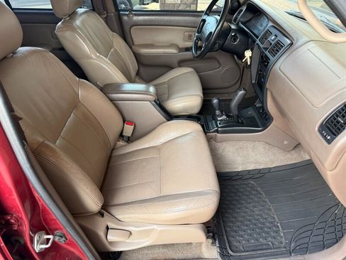 Used 2002 Toyota 4Runner SR5 image 13