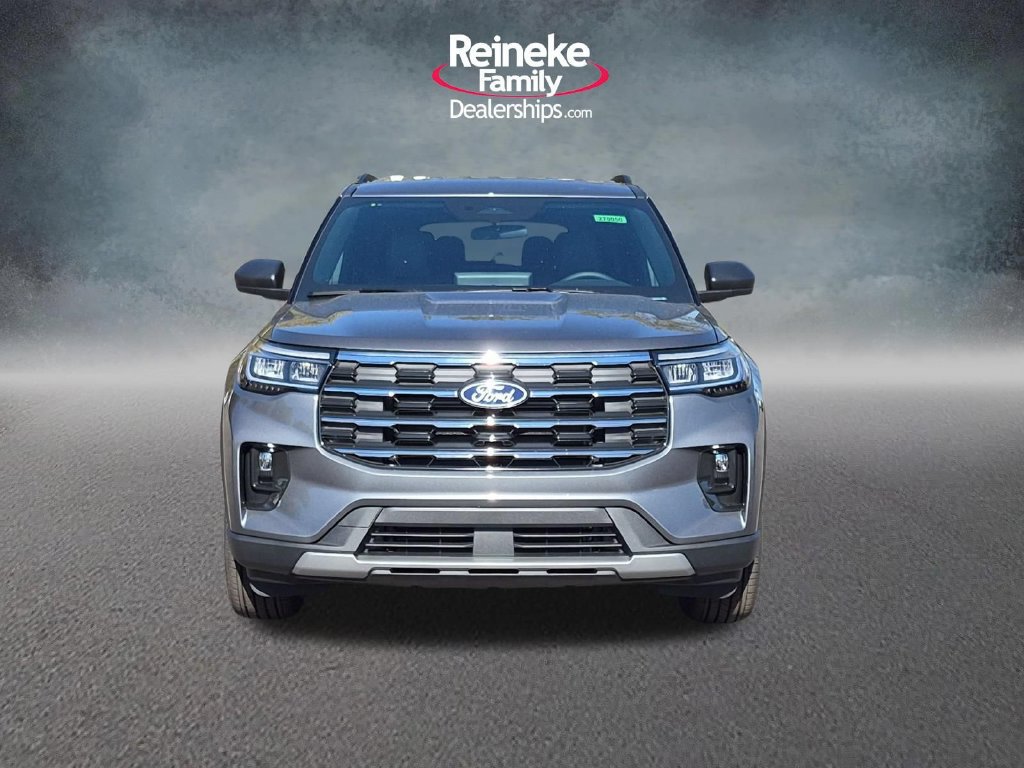 New 2027 Ford Explorer Active w/ Active Comfort Package AWD/4WD image 2