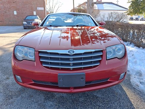 Used 2005 Chrysler Crossfire Limited image 2