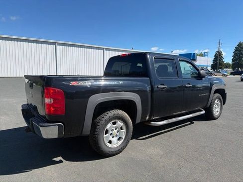 Used 2008 Chevrolet Silverado 1500 LT w/ Power Pack Plus AWD/4WD image 6