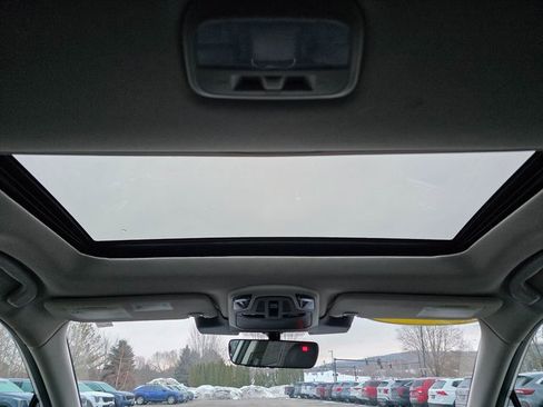 Used 2024 Subaru Outback Limited image 24