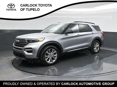 Used 2023 Ford Explorer XLT w/ Equipment Group 202A image 1