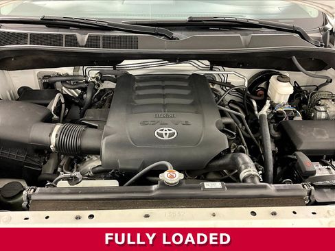 Used 2022 Toyota Sequoia SR5 AWD/4WD image 31
