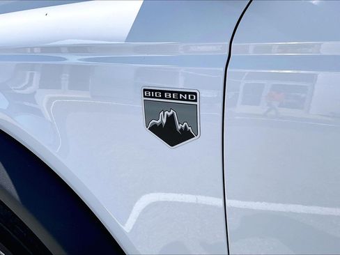 Used 2025 Ford Bronco Big Bend AWD/4WD image 8
