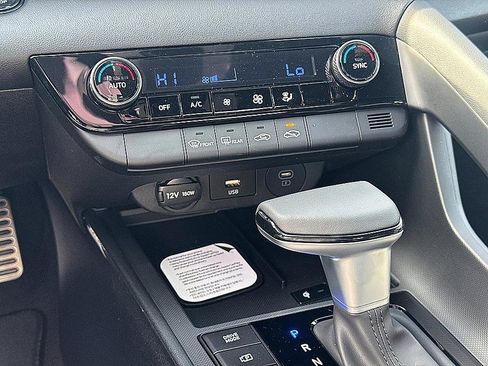 New 2026 Hyundai Elantra Sport FWD image 11