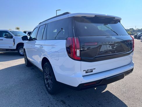 New 2025 Ford Expedition Platinum w/ Stealth Performance Package image 7