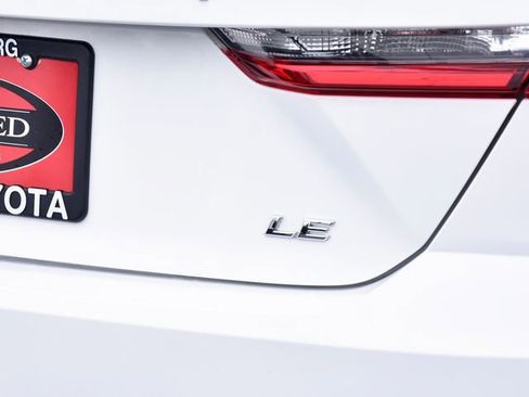 Certified 2025 Toyota Camry LE image 10