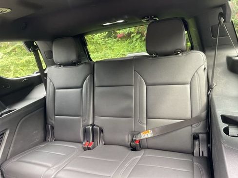 Used 2025 Chevrolet Tahoe Z71 AWD/4WD image 23