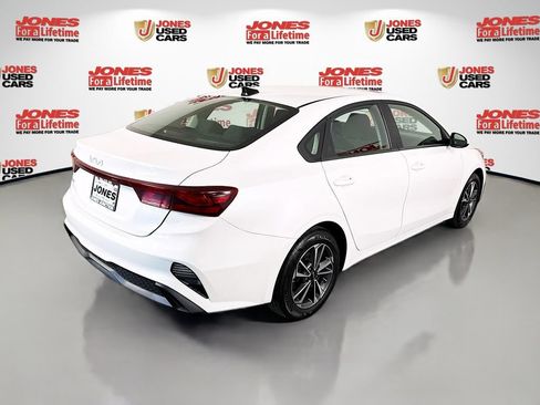 Used 2024 Kia Forte LXS FWD image 15