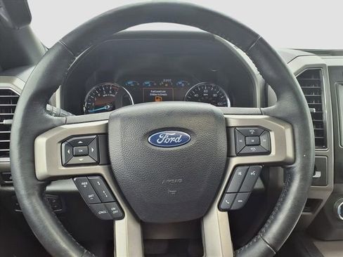 Used 2021 Ford Expedition XLT image 29