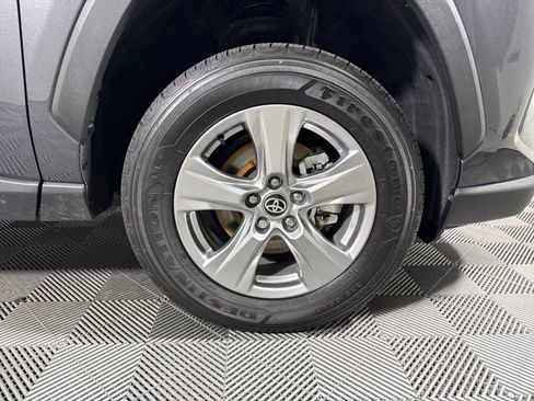 Certified 2025 Toyota RAV4 LE AWD/4WD image 11