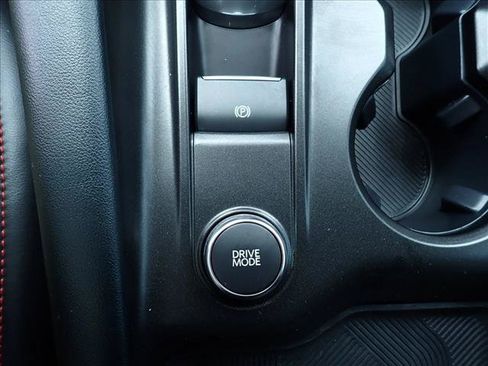 Used 2025 Ford Explorer ST AWD/4WD image 22