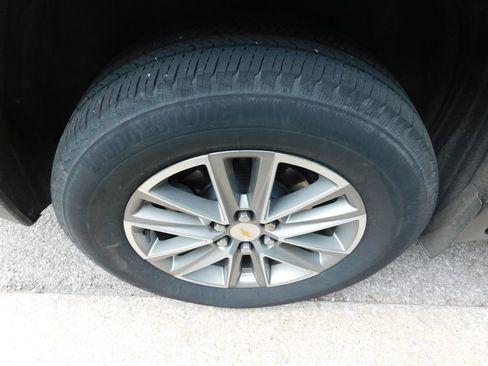 Certified 2023 Chevrolet Traverse LT image 7