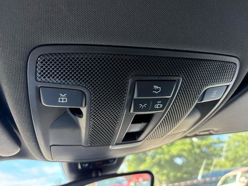 Used 2018 Mercedes-Benz CLA 250 4MATIC image 37