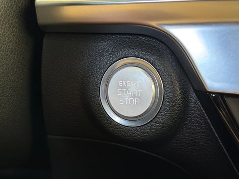 Used 2023 Kia Telluride SX FWD image 6