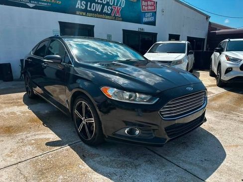 Used 2015 Ford Fusion SE w/ Equipment Group 202A FWD image 1